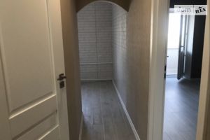 Продається 2-кімнатна квартира 43 кв. м у Хмельницькому