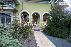 Продается дом на 2 этажа 161 кв. м с верандой