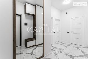 Продается 2-комнатная квартира 55 кв. м в Киеве