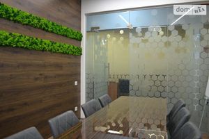 Продается офис 145 кв. м в бизнес-центре
