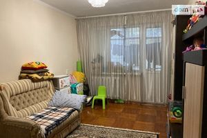 Продається 2-кімнатна квартира 45 кв. м у Одесі