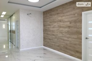 Продається 2-кімнатна квартира 66 кв. м у Одесі
