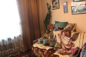 Продается 4-комнатная квартира 80 кв. м в Хмельницком