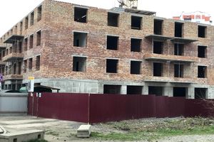 Продається 1-кімнатна квартира 44 кв. м у Хмельницькому
