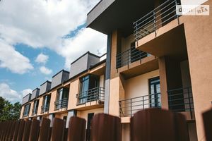 Продается дом на 2 этажа 110 кв. м с террасой