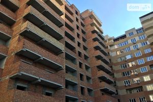 Продається 2-кімнатна квартира 79.24 кв. м у Одесі
