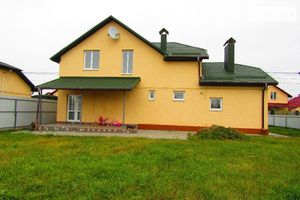 Продается дом на 2 этажа 190 кв. м с верандой