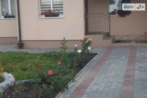 Продается дом на 2 этажа 240 кв. м с садом