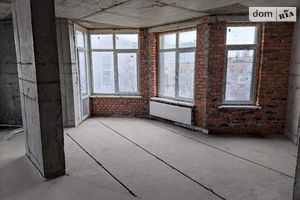 Продається 3-кімнатна квартира 83 кв. м у Хмельницькому