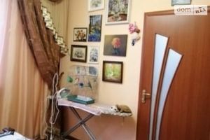 Продається 3-кімнатна квартира 65 кв. м у Дніпрі