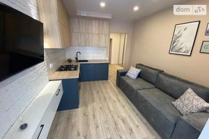 Продається 2-кімнатна квартира 41 кв. м у Дніпрі
