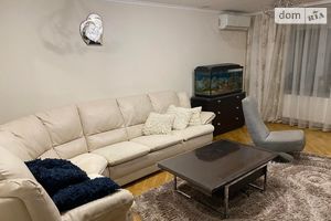 Продается 3-комнатная квартира 81 кв. м в Тернополе