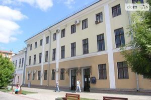 Здається в оренду приміщення вільного призначення 530.5 кв. м в 3-поверховій будівлі