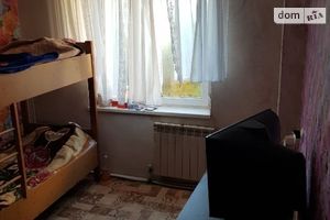 Продается 1-комнатная квартира 63 кв. м в Днепре