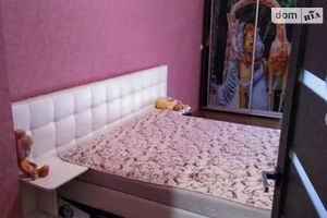 Продается 3-комнатная квартира 82 кв. м в Днепре