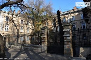 Продається 2-кімнатна квартира 43.3 кв. м у Одесі