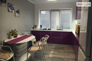 Продається одноповерховий будинок 100 кв. м з садом