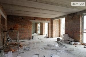 Продается 1-комнатная квартира 52.6 кв. м в Тернополе