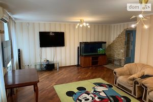 Продается 4-комнатная квартира 200 кв. м в Виннице