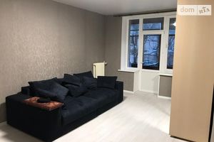 Продается 2-комнатная квартира 54 кв. м в Одессе