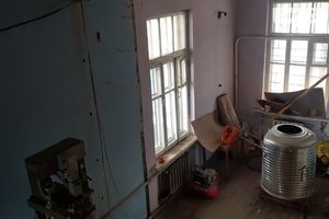 Продається приміщення (частина приміщення) 120 кв. м в 2-поверховій будівлі