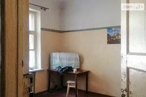 Продається кімната 60.6 кв. м у Дніпрі