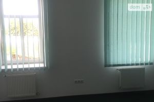 Сдается в аренду офис 18 кв. м в торгово-офисном центре