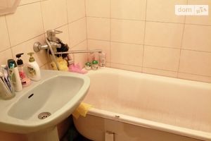 Здається в оренду кімната 15 кв. м у Тернополі
