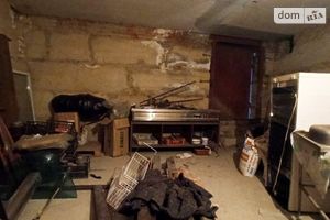Продається приміщення вільного призначення 146.1 кв. м в 9-поверховій будівлі