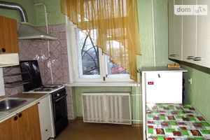 Продається 2-кімнатна квартира 55 кв. м у Дніпрі