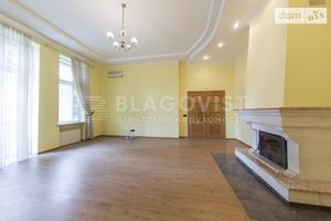 Продается 6-комнатная квартира 186 кв. м в Киеве