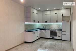 Продається 2-кімнатна квартира 67 кв. м у Одесі