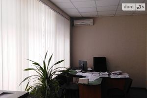 Сдается в аренду офис 252 кв. м в административном здании