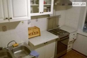 Сдается в аренду 1-комнатная квартира 35 кв. м в Чернигове
