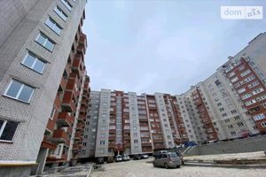 Продается 3-комнатная квартира 77 кв. м в Тернополе