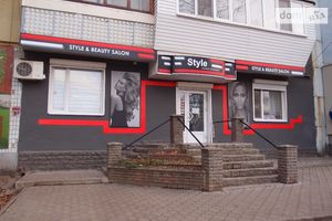 Продается объект сферы услуг 72 кв. м в 9-этажном здании