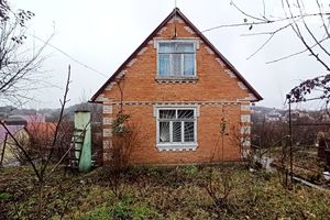 Продається дача 50 кв.м з гаражем
