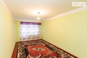 Продається 2-кімнатна квартира 45 кв. м у Івано-Франківську