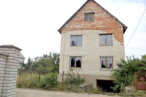 Продается дом на 2 этажа 110 кв. м с баней/сауной