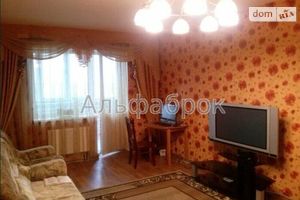 Продается 2-комнатная квартира 76 кв. м в Василькове