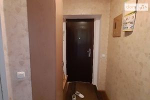 Сдается в аренду 3-комнатная квартира 64 кв. м в Ивано-Франковске