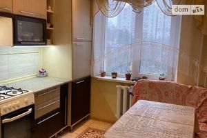 Продається 3-кімнатна квартира 70 кв. м у Хмельницькому