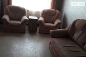 Сдается в аренду 1-комнатная квартира 39 кв. м в Чернигове