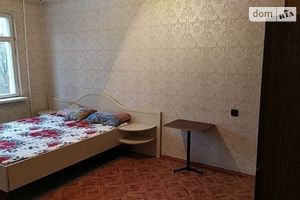 Продається 2-кімнатна квартира 44 кв. м у Одесі