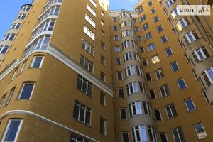 Продається 2-кімнатна квартира 75.14 кв. м у Одесі
