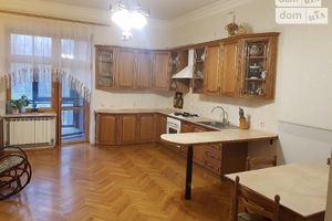 Продається 5-кімнатна квартира 250 кв. м у Дніпрі