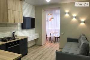 Продается 2-комнатная квартира 47 кв. м в Днепре