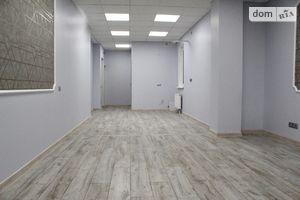 Сдается в аренду офис 43 кв. м в бизнес-центре