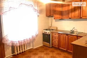 Продается 3-комнатная квартира 80 кв. м в Бердичеве