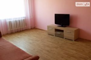 Сдается в аренду 1-комнатная квартира 37 кв. м в Киеве